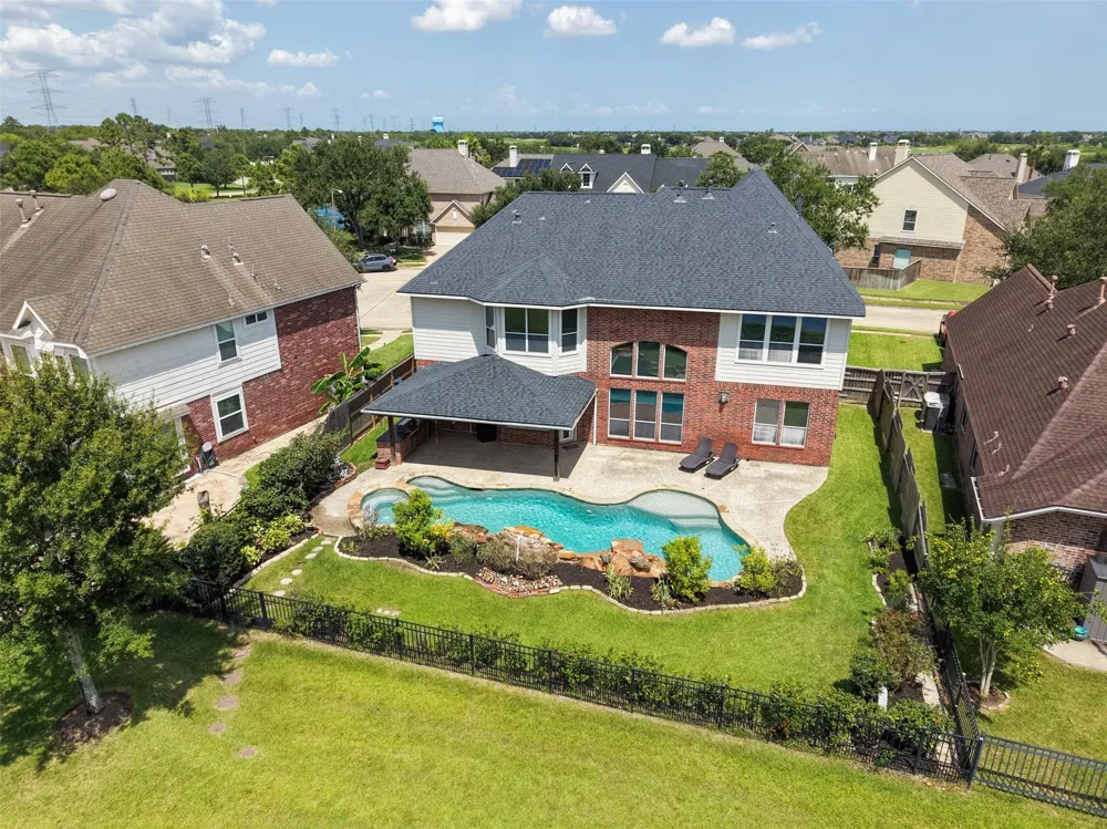1125 Shady Knoll League City, TX 77573