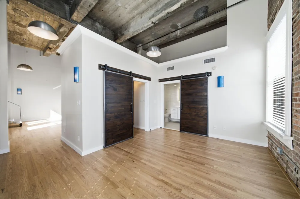 915 Franklin Street #9I Houston, TX 77002
