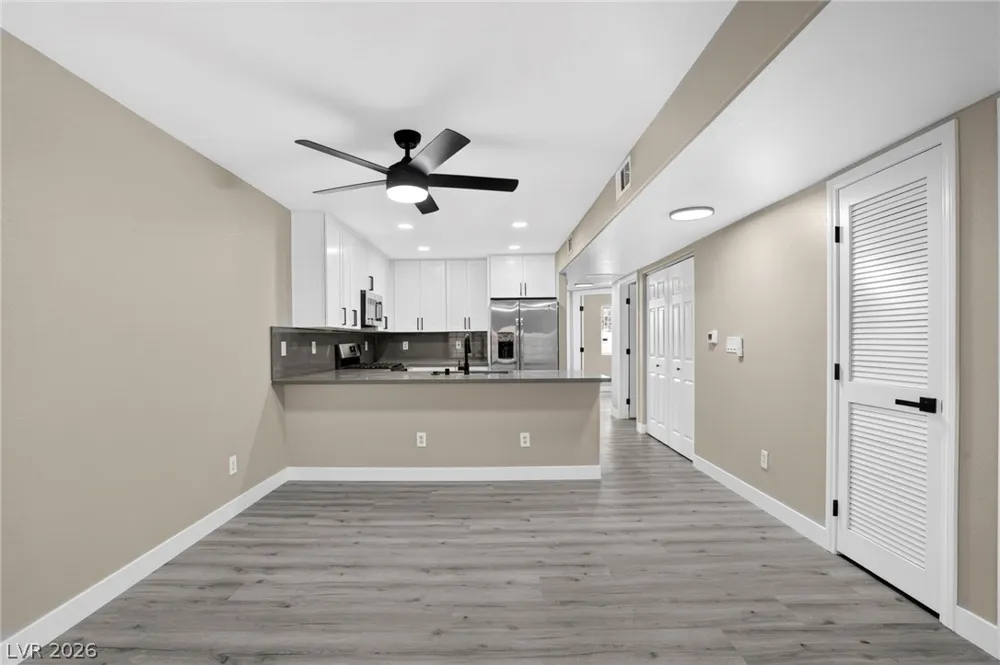 2106 Sleepy Court Las Vegas, NV 89106