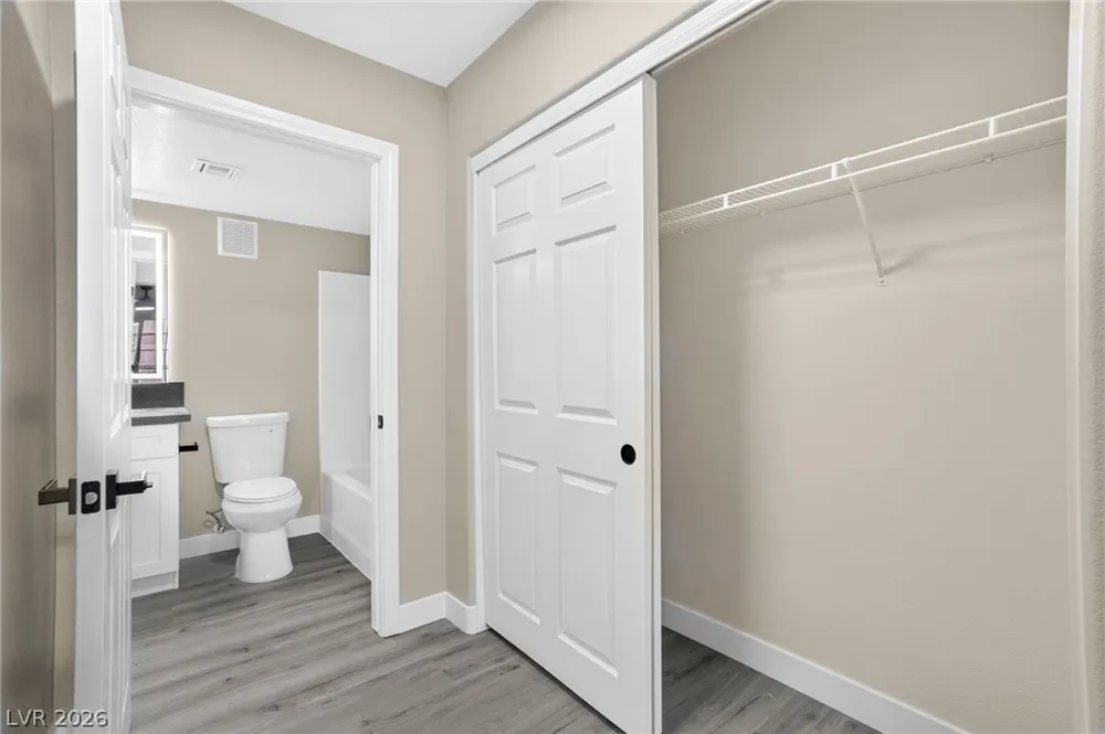 2106 Sleepy Court Las Vegas, NV 89106
