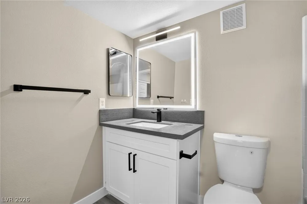 2106 Sleepy Court Las Vegas, NV 89106