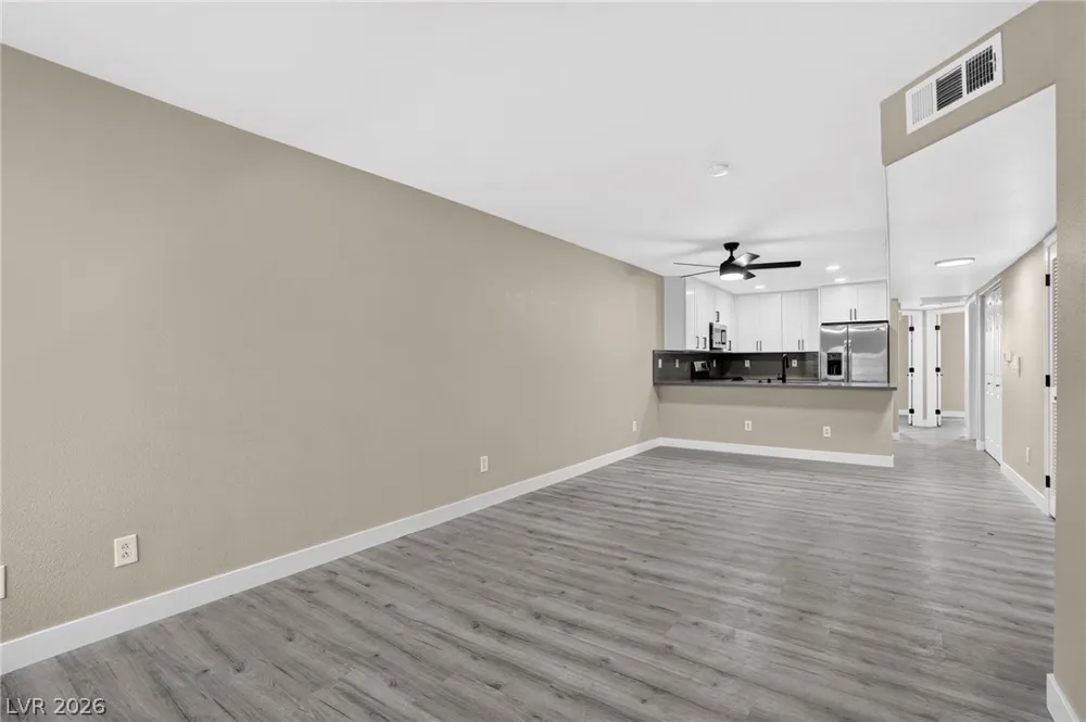 2106 Sleepy Court Las Vegas, NV 89106