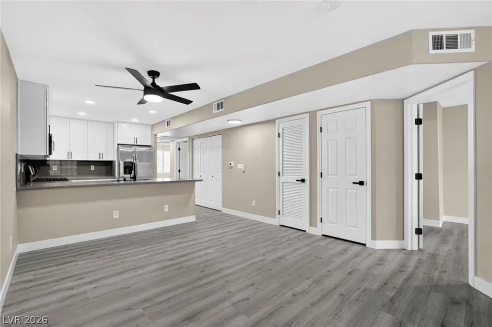 2106 Sleepy Court Las Vegas, NV 89106