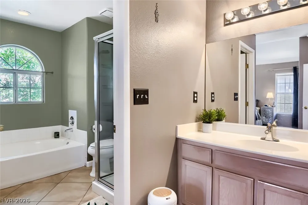 9271 Silver Arrow Court Las Vegas, NV 89117