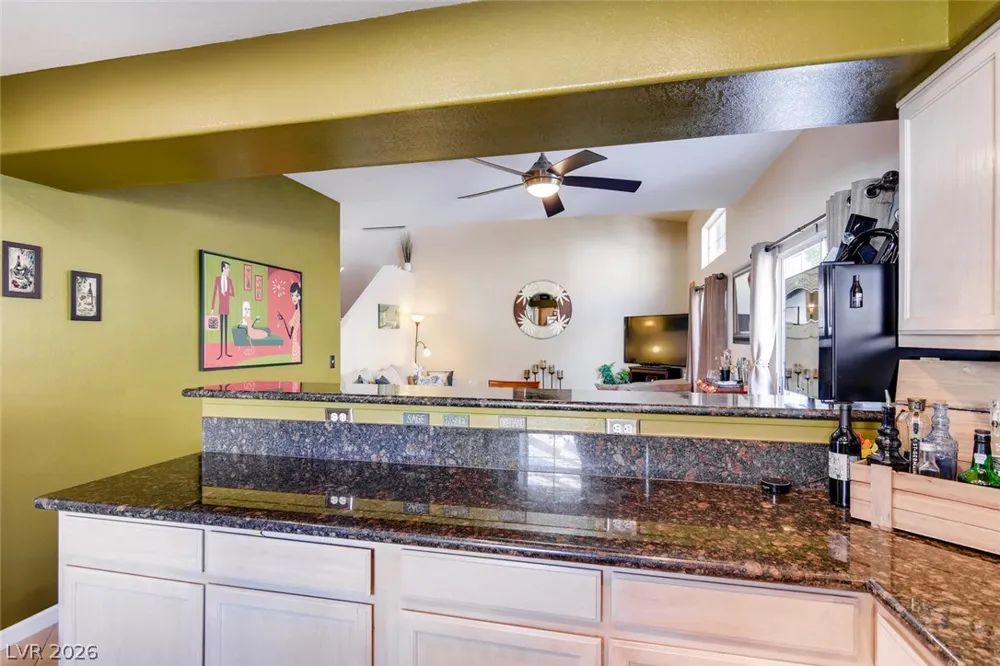 9271 Silver Arrow Court Las Vegas, NV 89117
