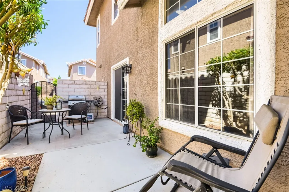 9271 Silver Arrow Court Las Vegas, NV 89117