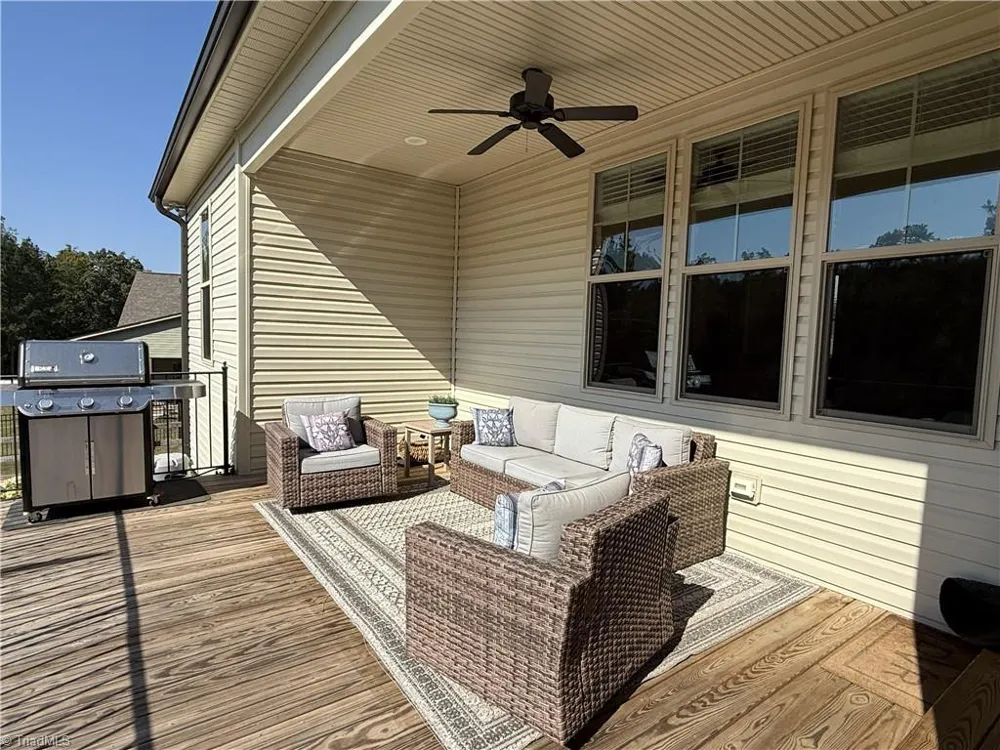 8833 Belews Ridge Road Stokesdale, NC 27357