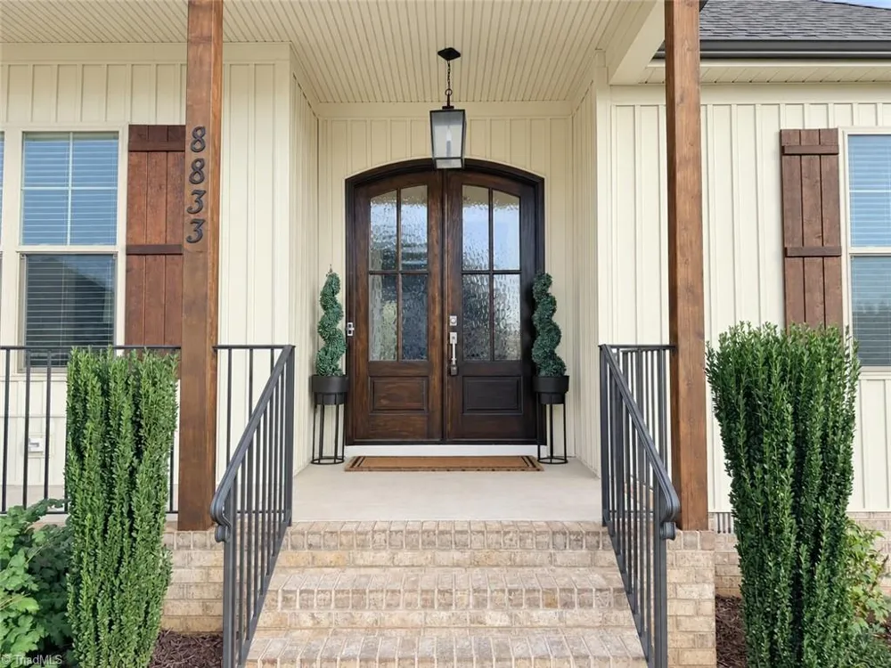 8833 Belews Ridge Road Stokesdale, NC 27357