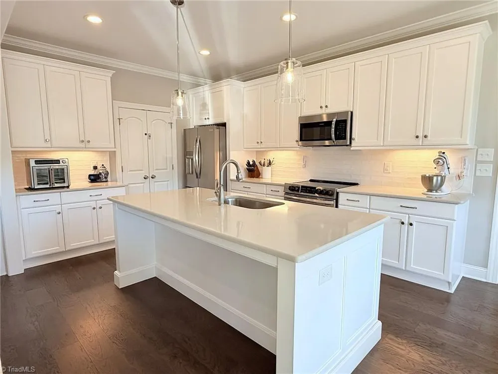 8833 Belews Ridge Road Stokesdale, NC 27357