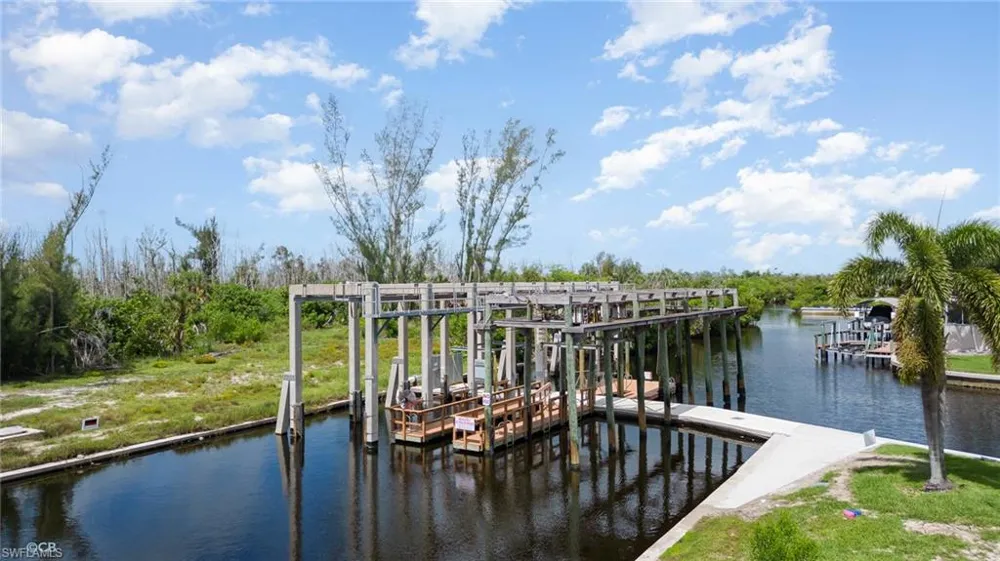 17931 Bryan Court Fort Myers Beach, FL 33931