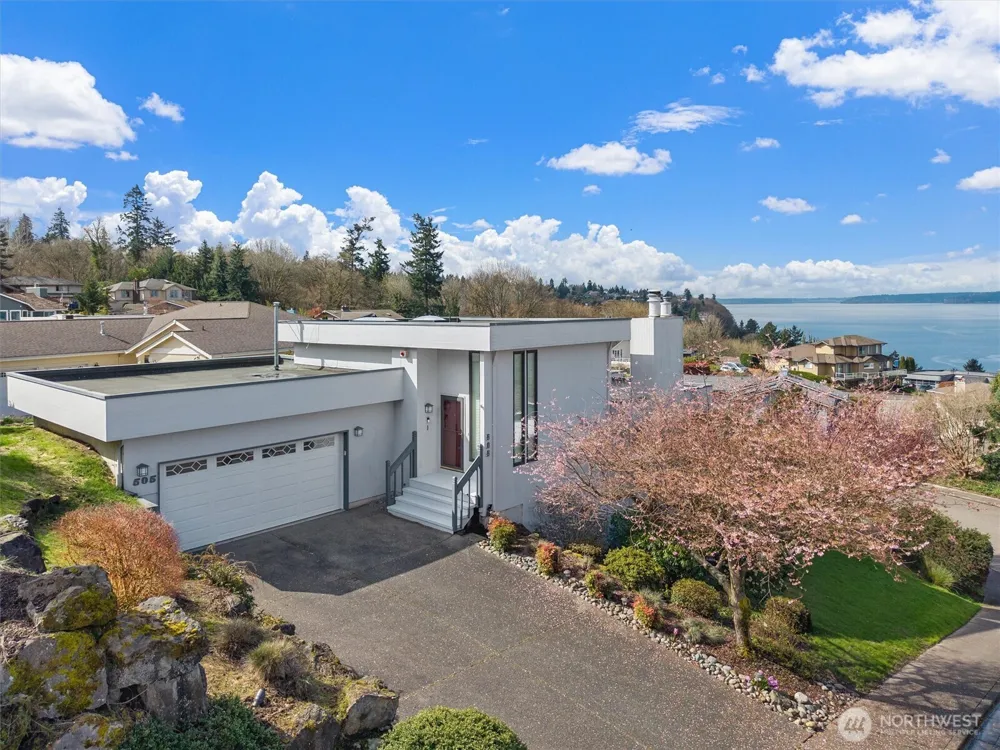 505 S Marine View Way Federal Way, WA 98003