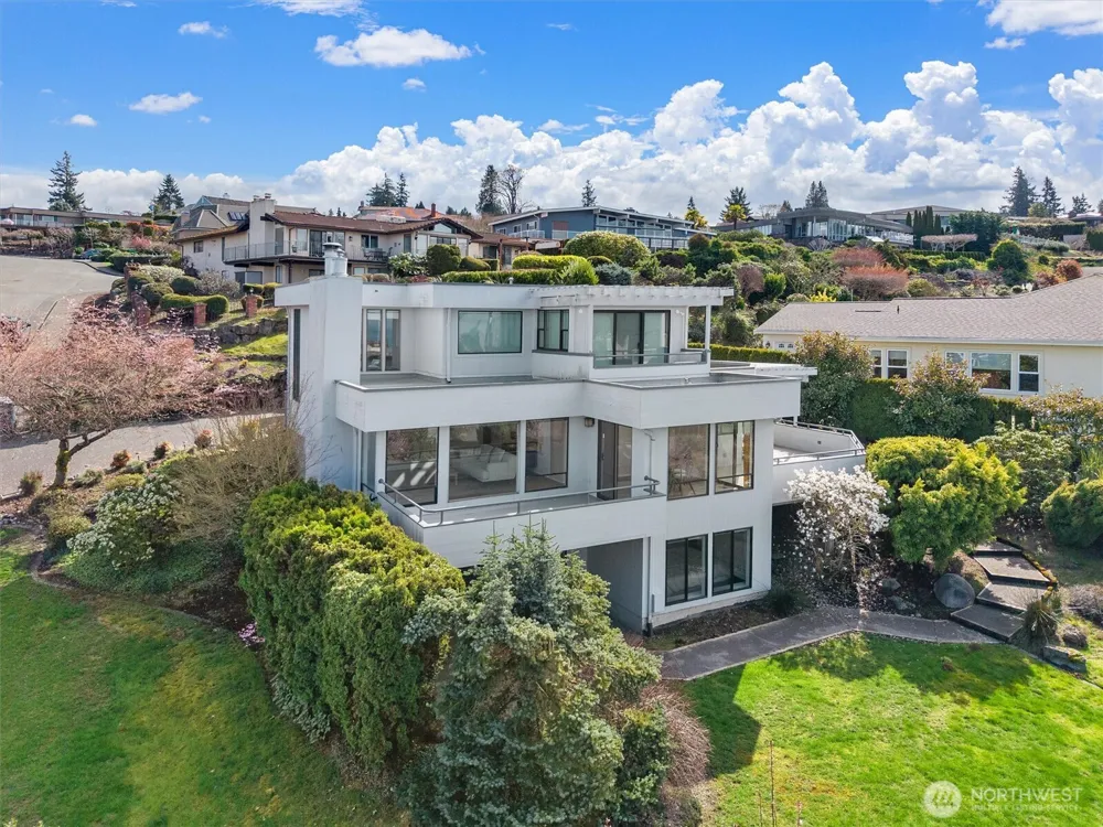 505 S Marine View Way Federal Way, WA 98003