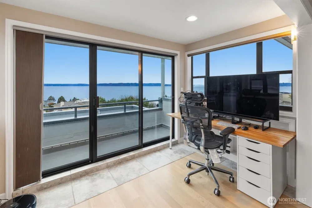 505 S Marine View Way Federal Way, WA 98003