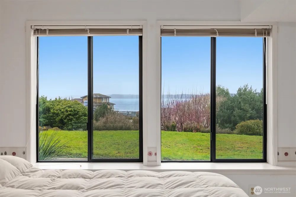 505 S Marine View Way Federal Way, WA 98003
