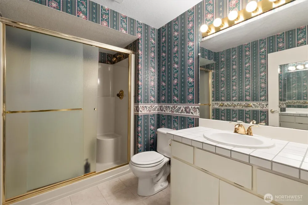 505 S Marine View Way Federal Way, WA 98003