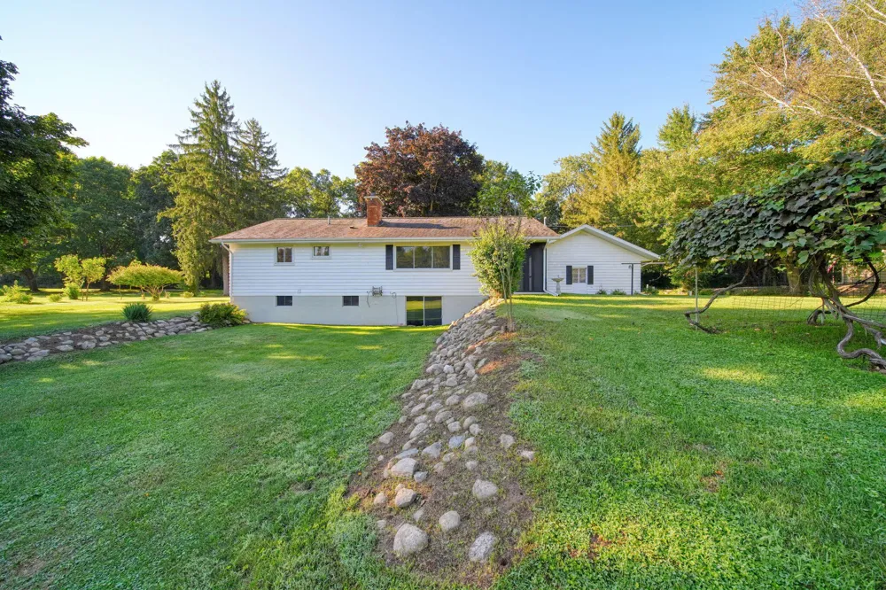 2356 Hatch Road Unknown, MI 49201