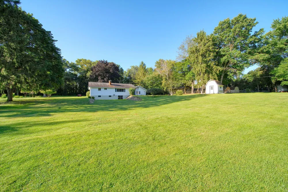 2356 Hatch Road Unknown, MI 49201