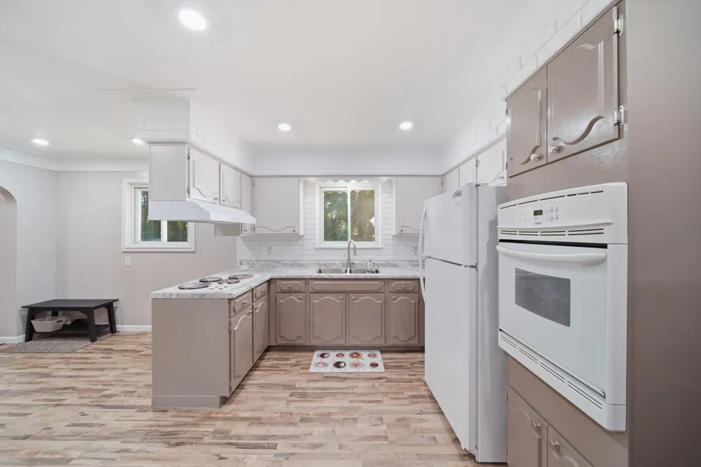 2356 Hatch Road Unknown, MI 49201