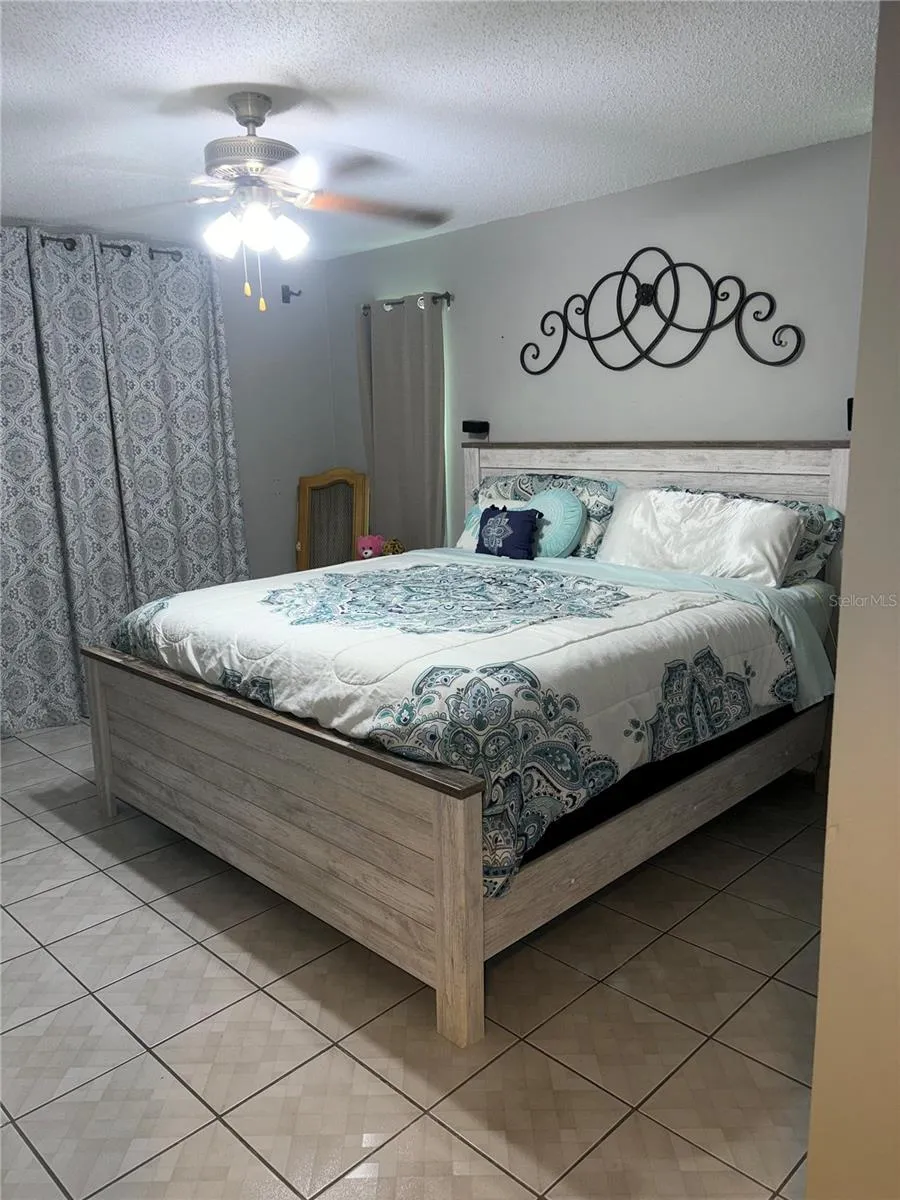 1499 COURTLAND BOULEVARD Deltona, FL 32738