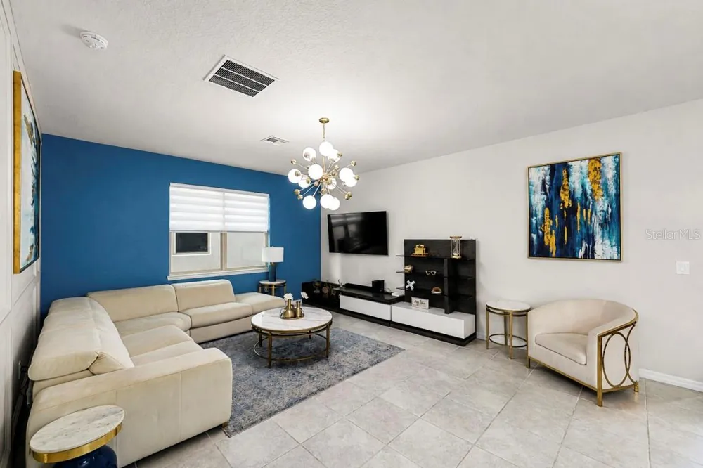 2704 VISTA VERDE LANE Kissimmee, FL 34744