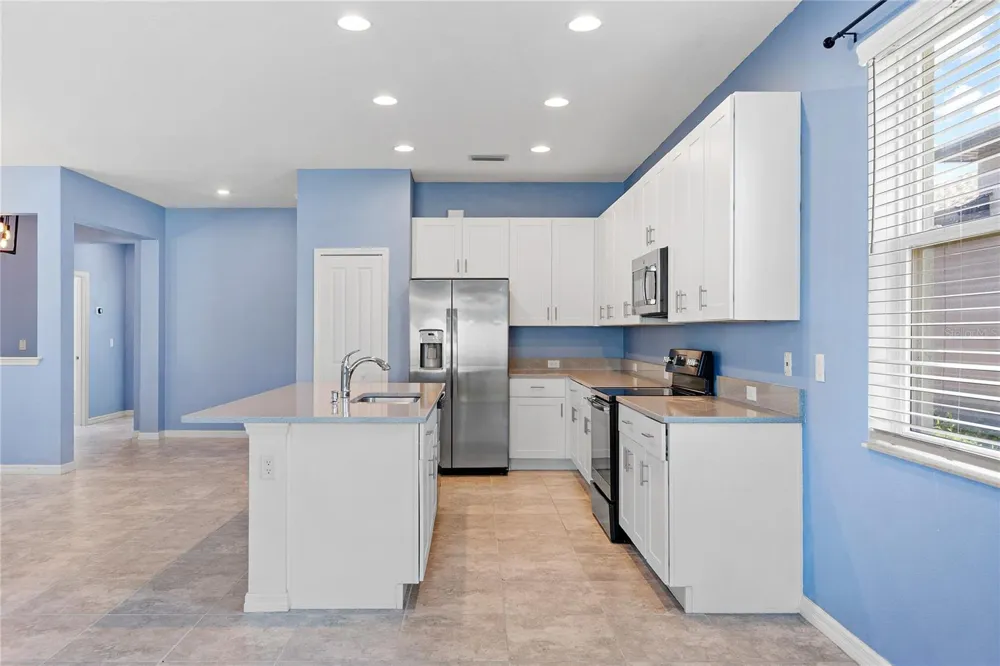 8561 WHISPERING STREET Sarasota, FL 34240