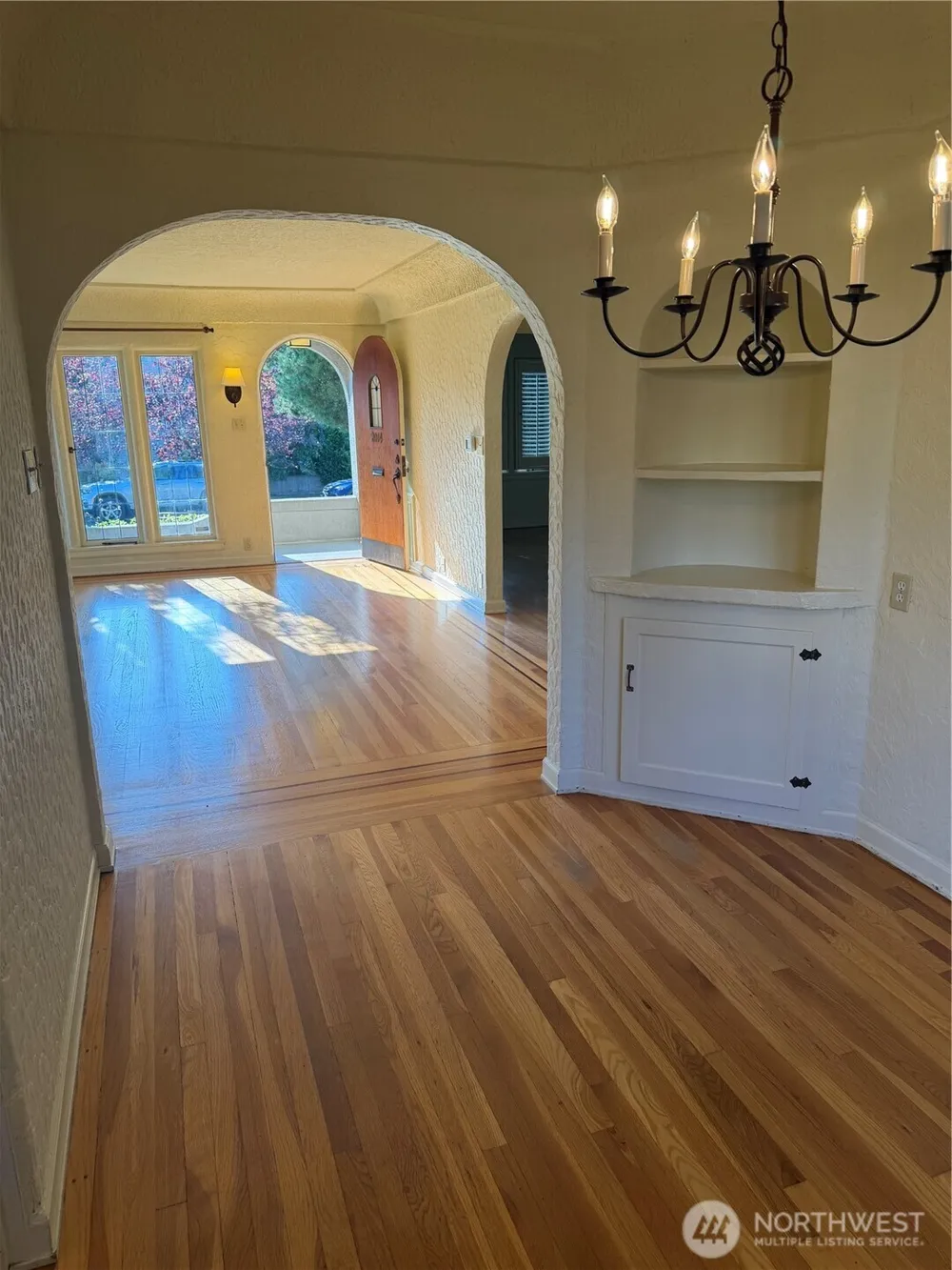 2014 41st Avenue E Seattle, WA 98112