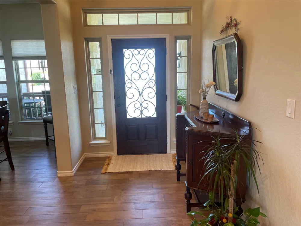364 Firestone Drive Meadowlakes, TX 78654