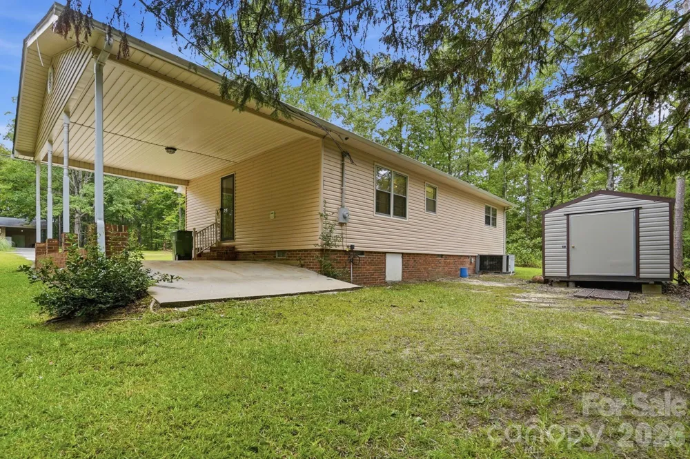 897 Community Lane Lancaster, SC 29720
