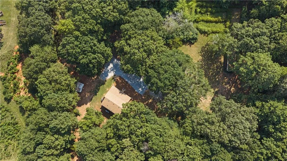 3797 Jonathans Roost Road Williamson, GA 30292