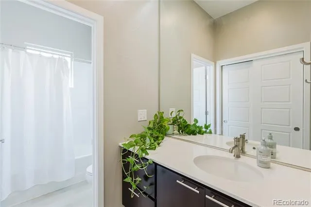 2594 S Orchard Street Lakewood, CO 80228