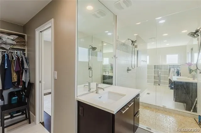 2594 S Orchard Street Lakewood, CO 80228