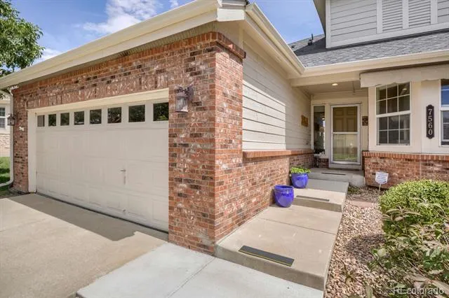 7560 S Biloxi Court Aurora, CO 80016