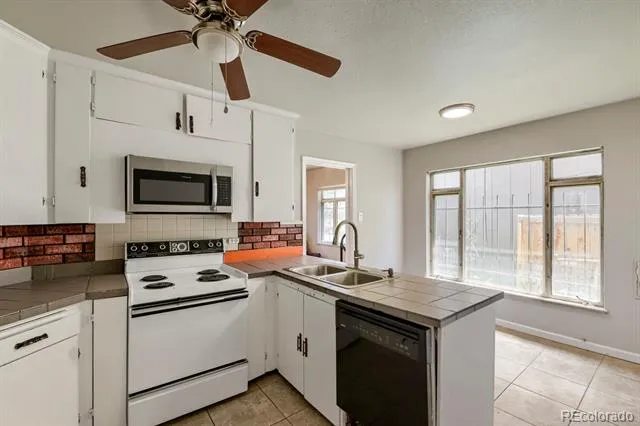 2875 Holly Street Denver, CO 80207