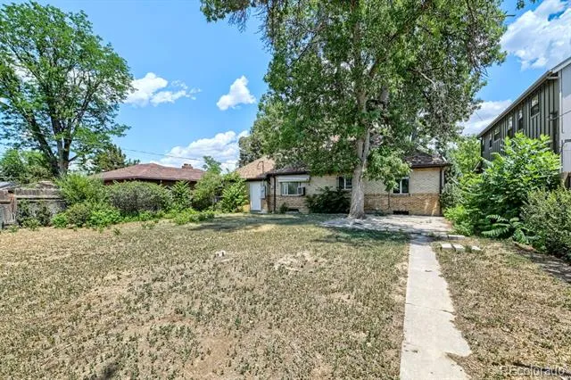2875 Holly Street Denver, CO 80207