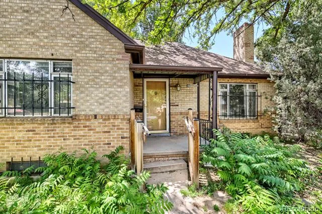 2875 Holly Street Denver, CO 80207