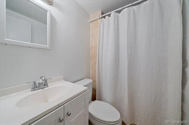 7303 E Mineral Place Englewood, CO 80112
