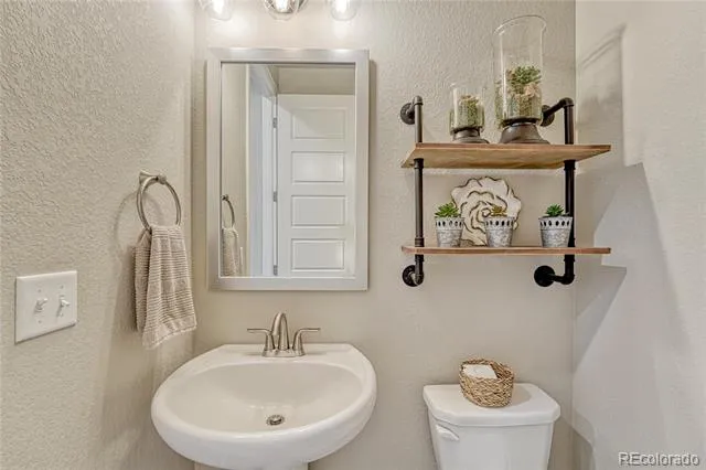 1470 Golden Sill Drive Castle Rock, CO 80108
