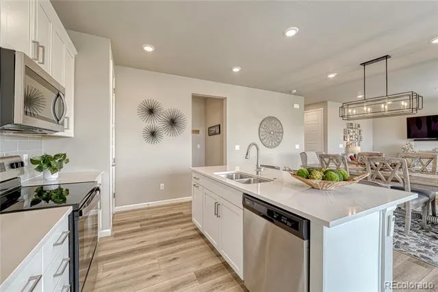1470 Golden Sill Drive Castle Rock, CO 80108