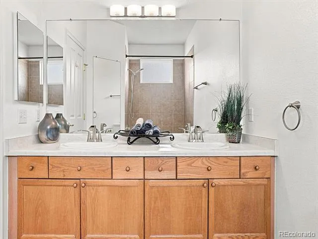 7375 S Alkire Street #205 Littleton, CO 80127