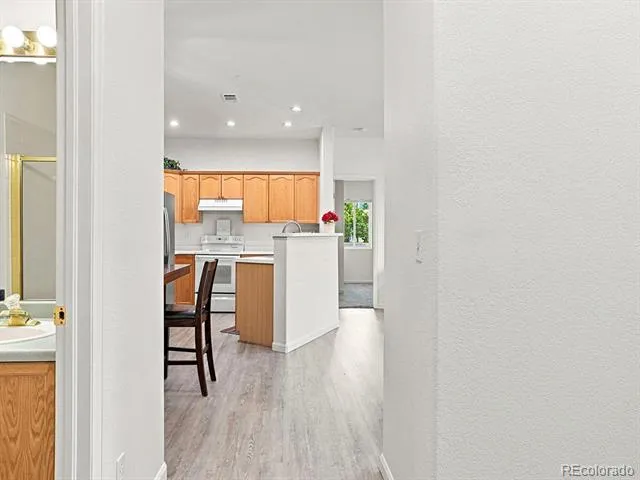 7375 S Alkire Street #205 Littleton, CO 80127
