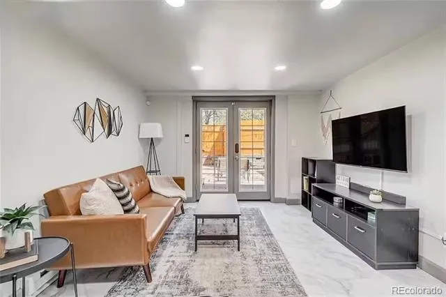 411 Olive Street Colorado Springs, CO 80904