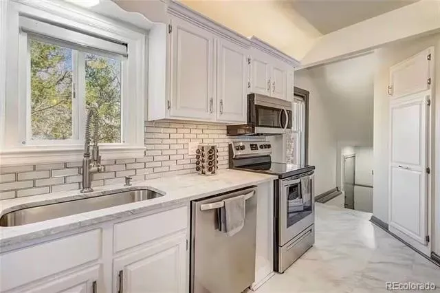 411 Olive Street Colorado Springs, CO 80904