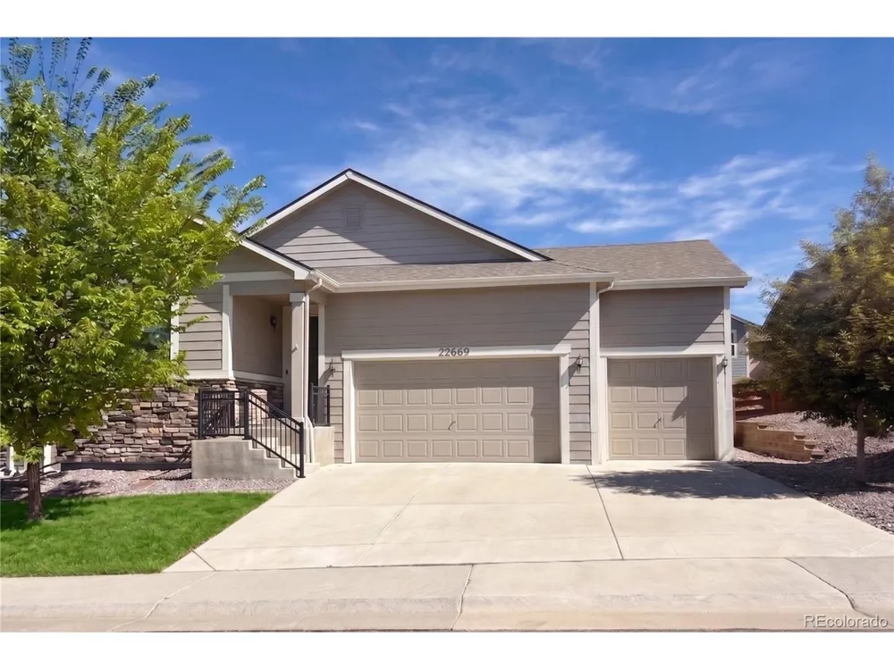 22669 E Tufts Place Aurora, CO 80015