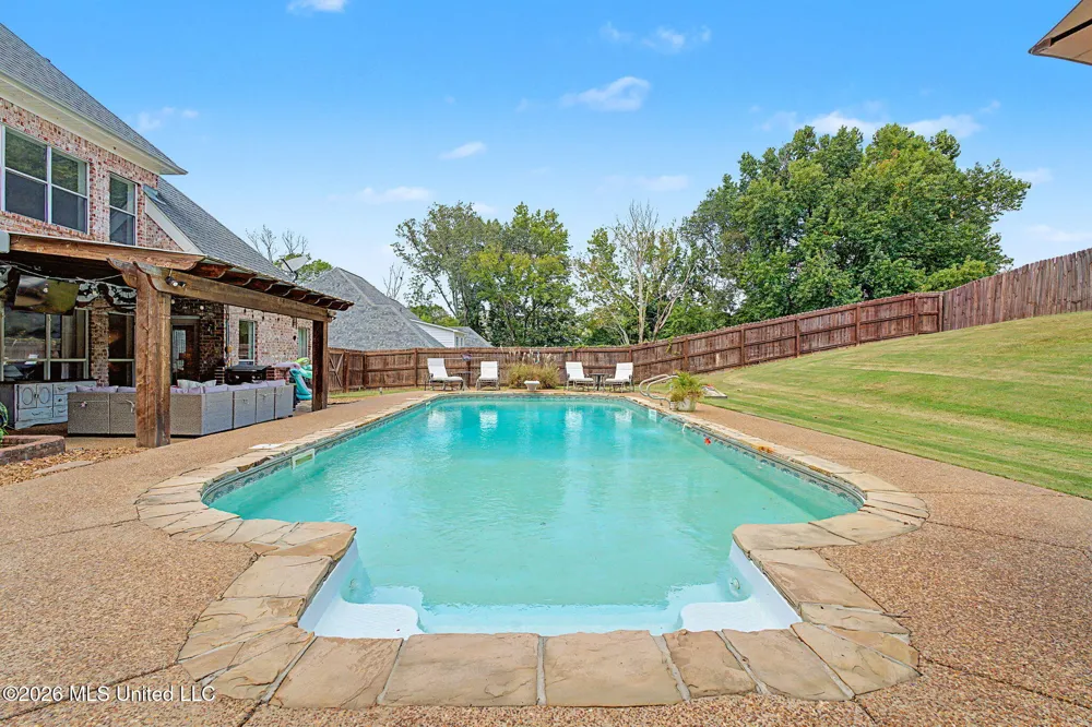 1424 Stone Gate Drive Hernando, MS 38632