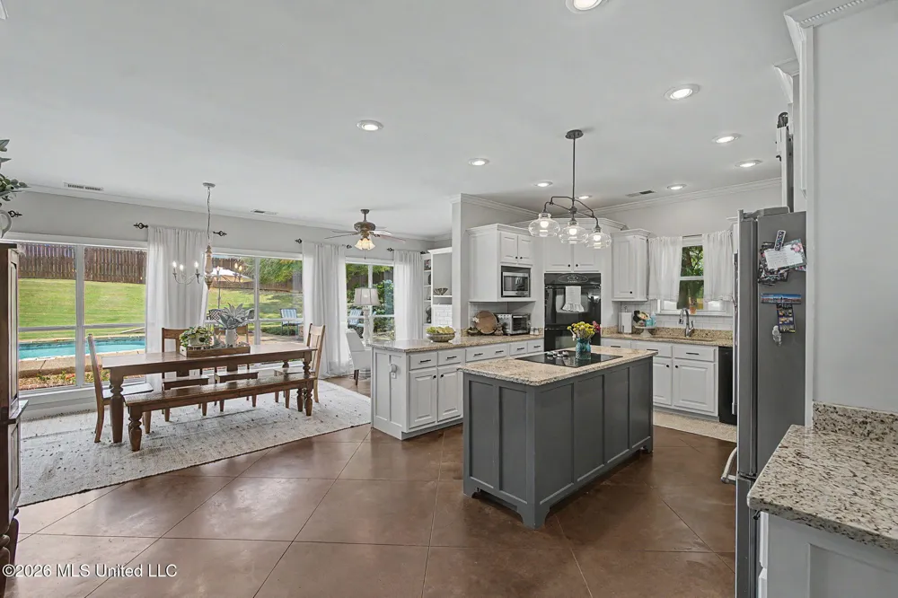 1424 Stone Gate Drive Hernando, MS 38632