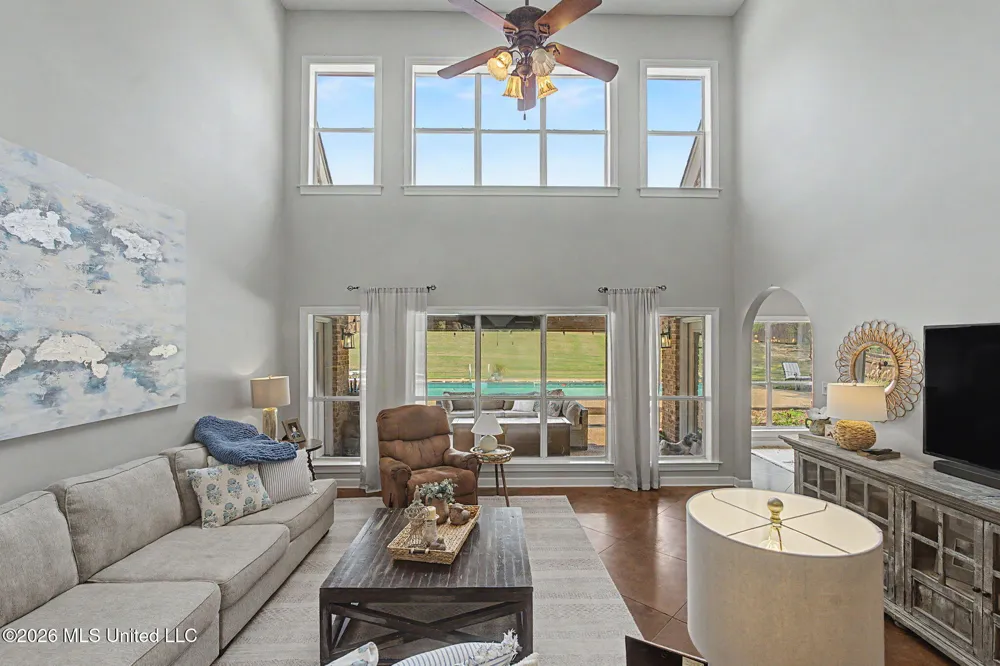 1424 Stone Gate Drive Hernando, MS 38632
