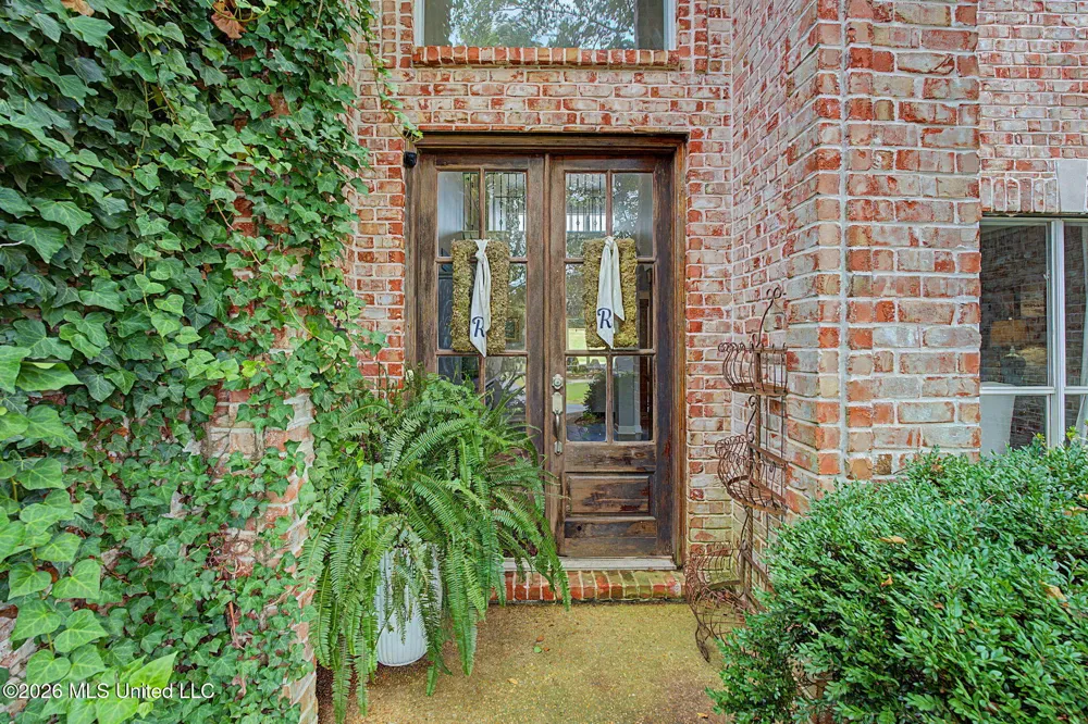 1424 Stone Gate Drive Hernando, MS 38632