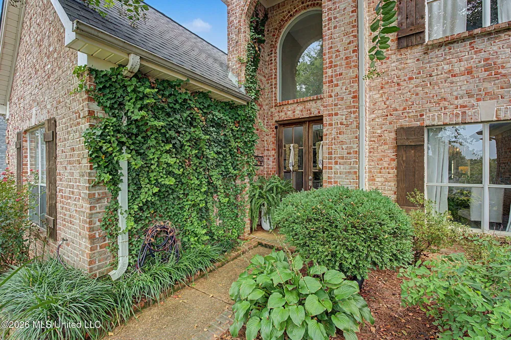 1424 Stone Gate Drive Hernando, MS 38632