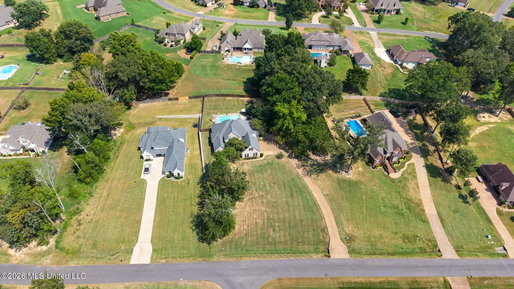 1424 Stone Gate Drive Hernando, MS 38632