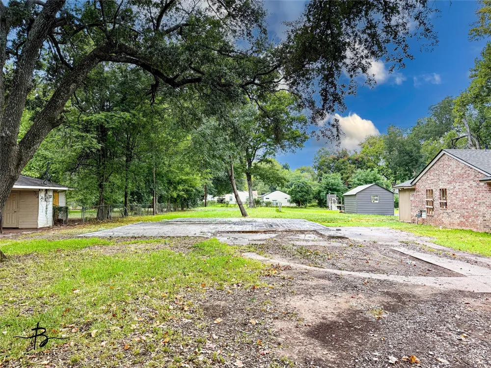 1137 Patricia Drive Bossier City, LA 71112